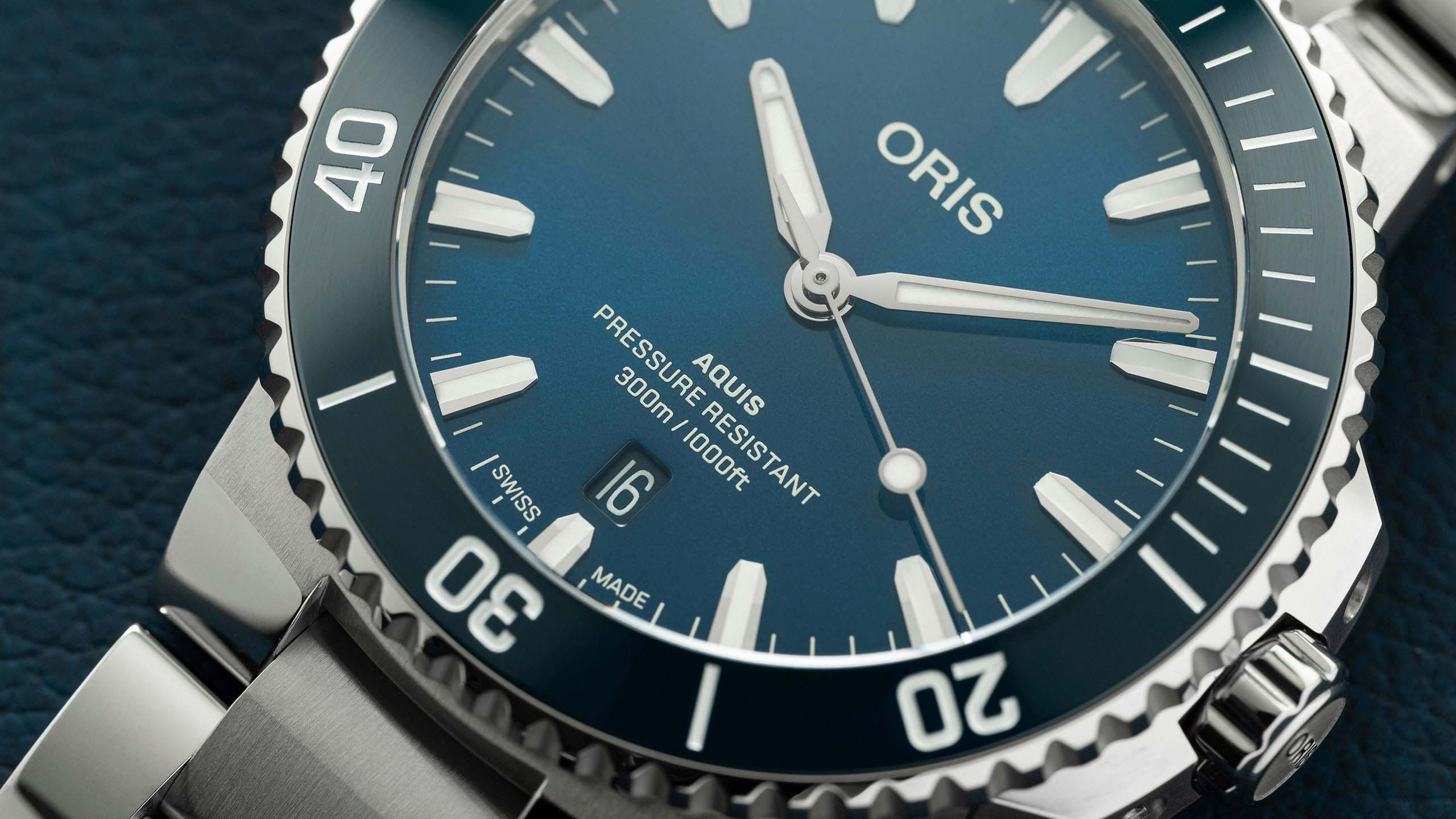 Наручные часы Oris Aquis 73377874135