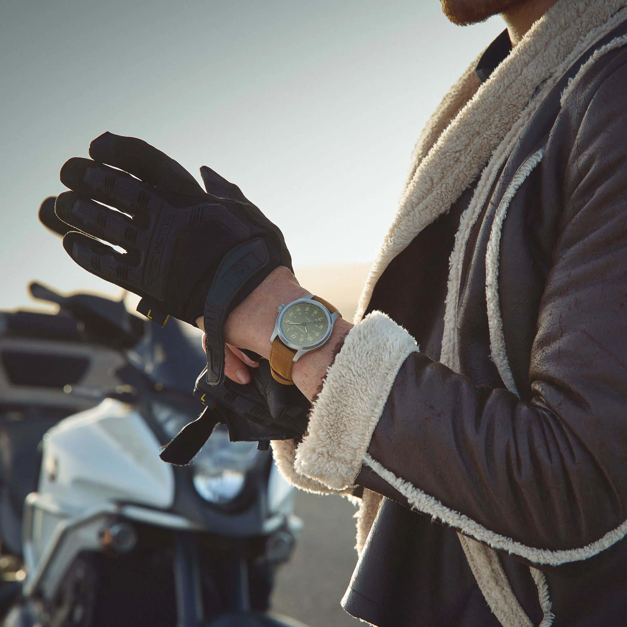 Наручные часы Hamilton Khaki Field H70545560