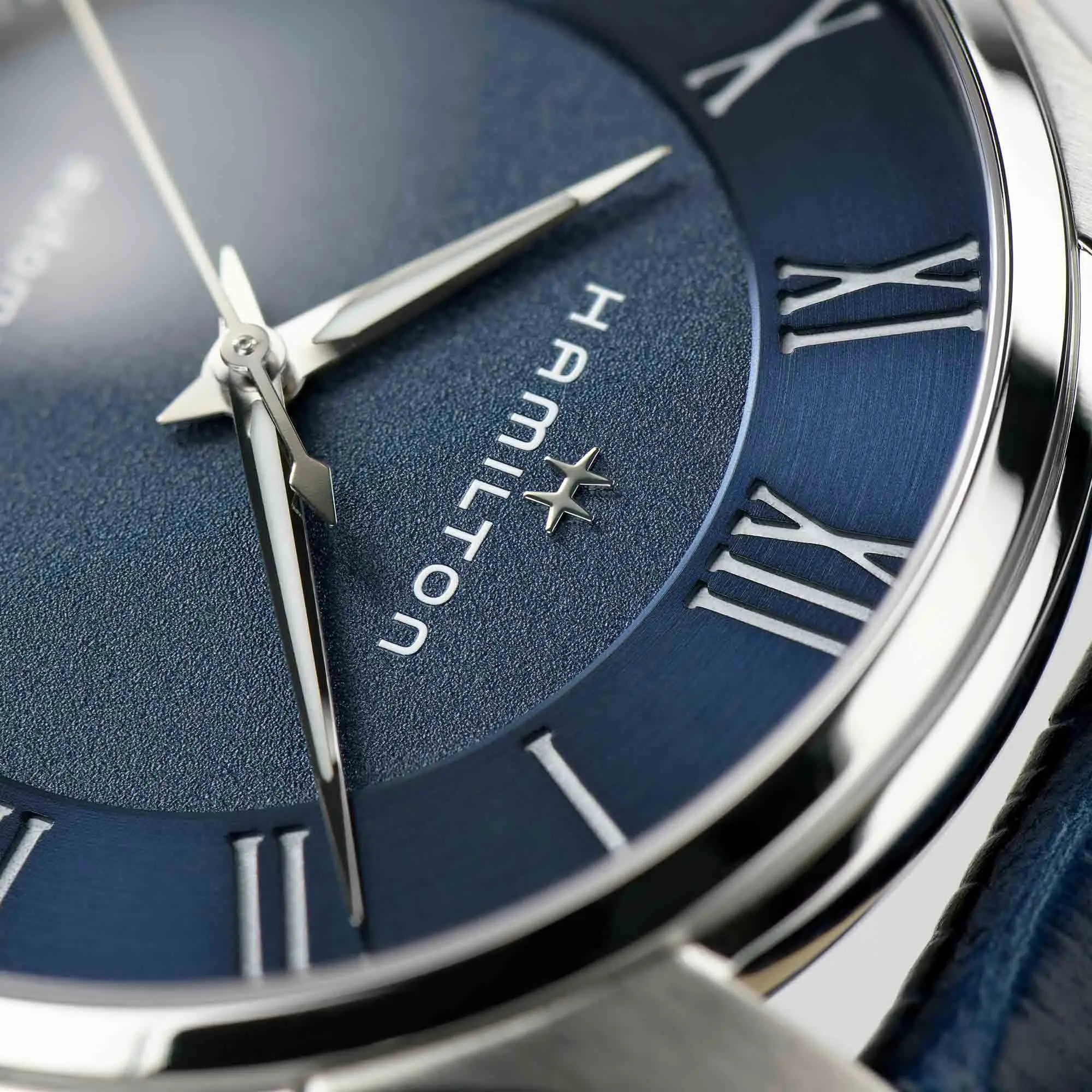 Наручные часы Hamilton Jazzmaster H42535640