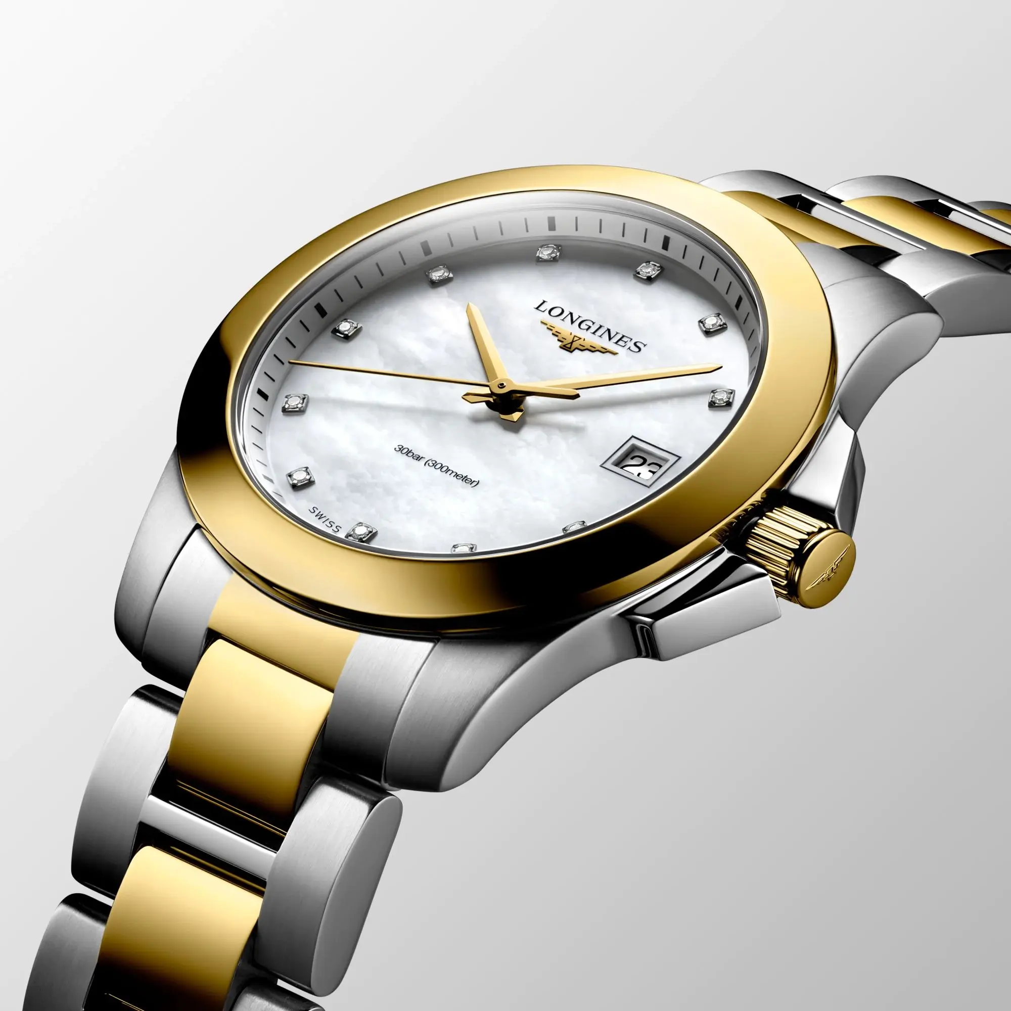 Наручные часы Longines Conquest L33773877