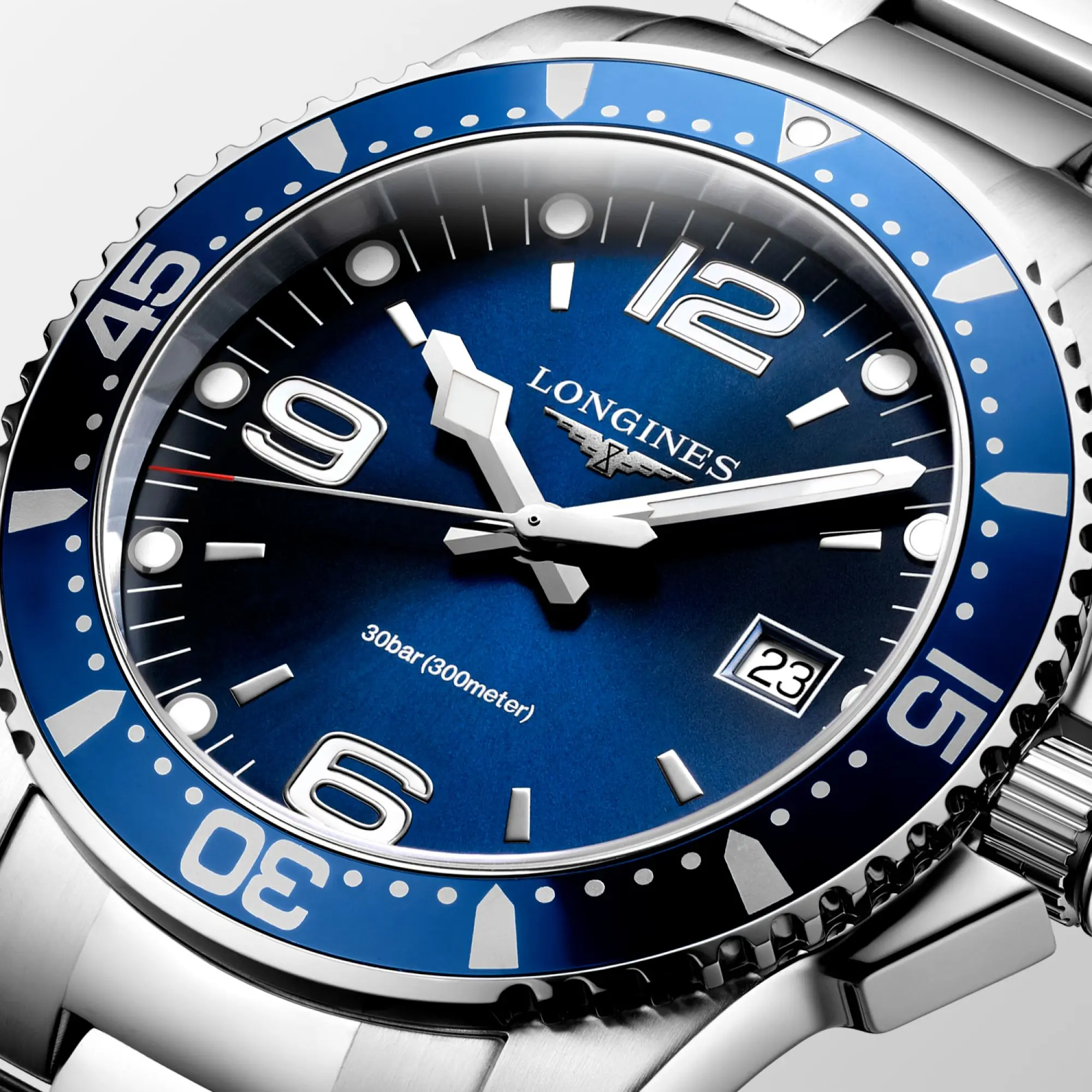 Наручные часы Longines HydroConquest L37404966