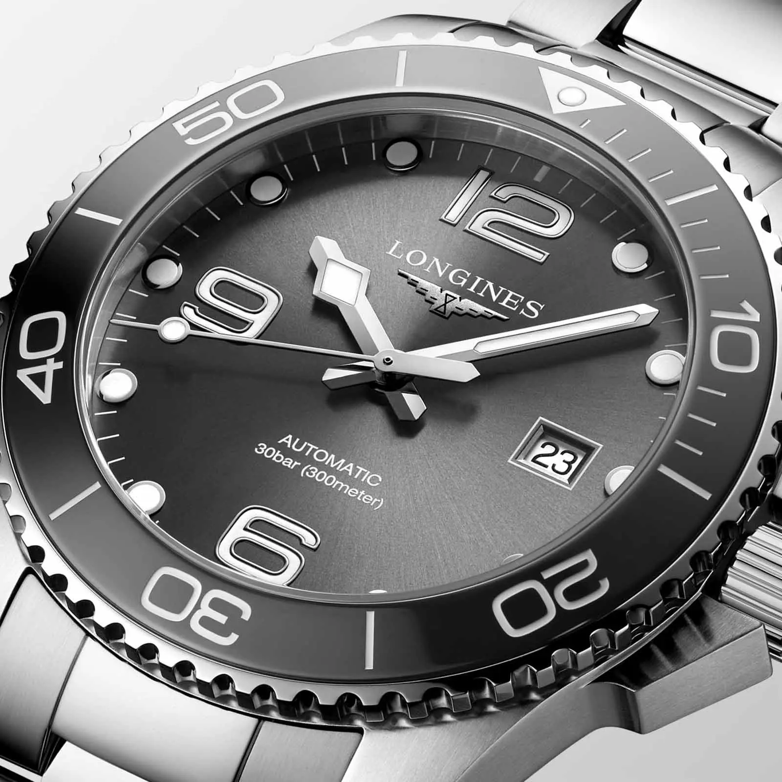 Наручные часы Longines HydroConquest L37824766