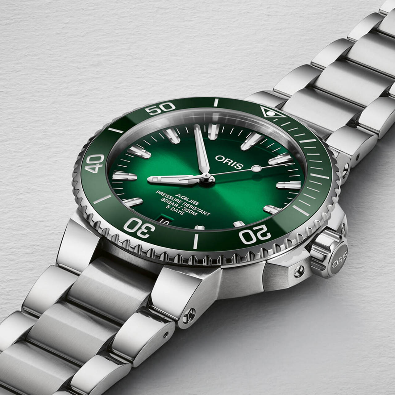 Наручные часы Oris Aquis 73377324157