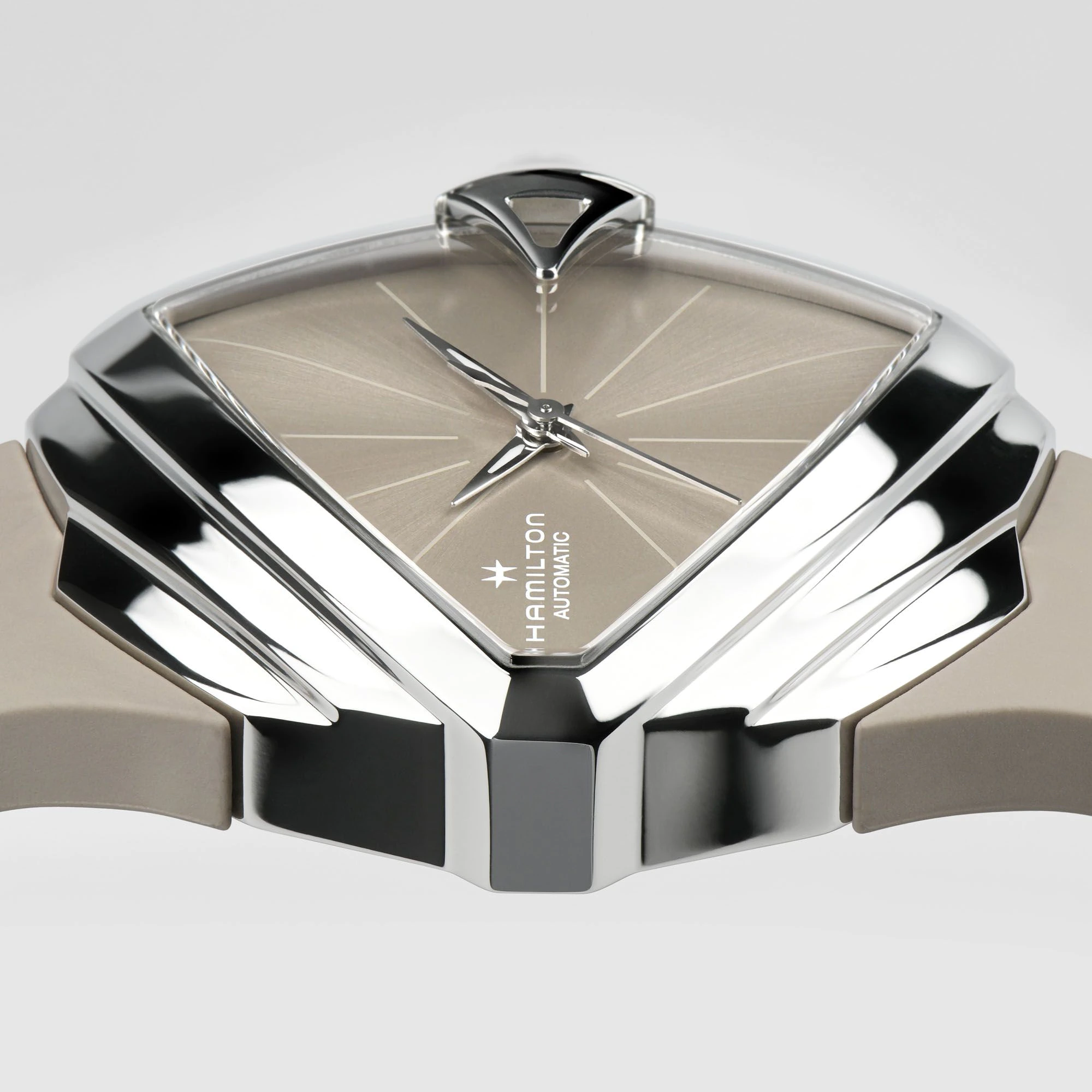 Наручные часы Hamilton Ventura H24105370