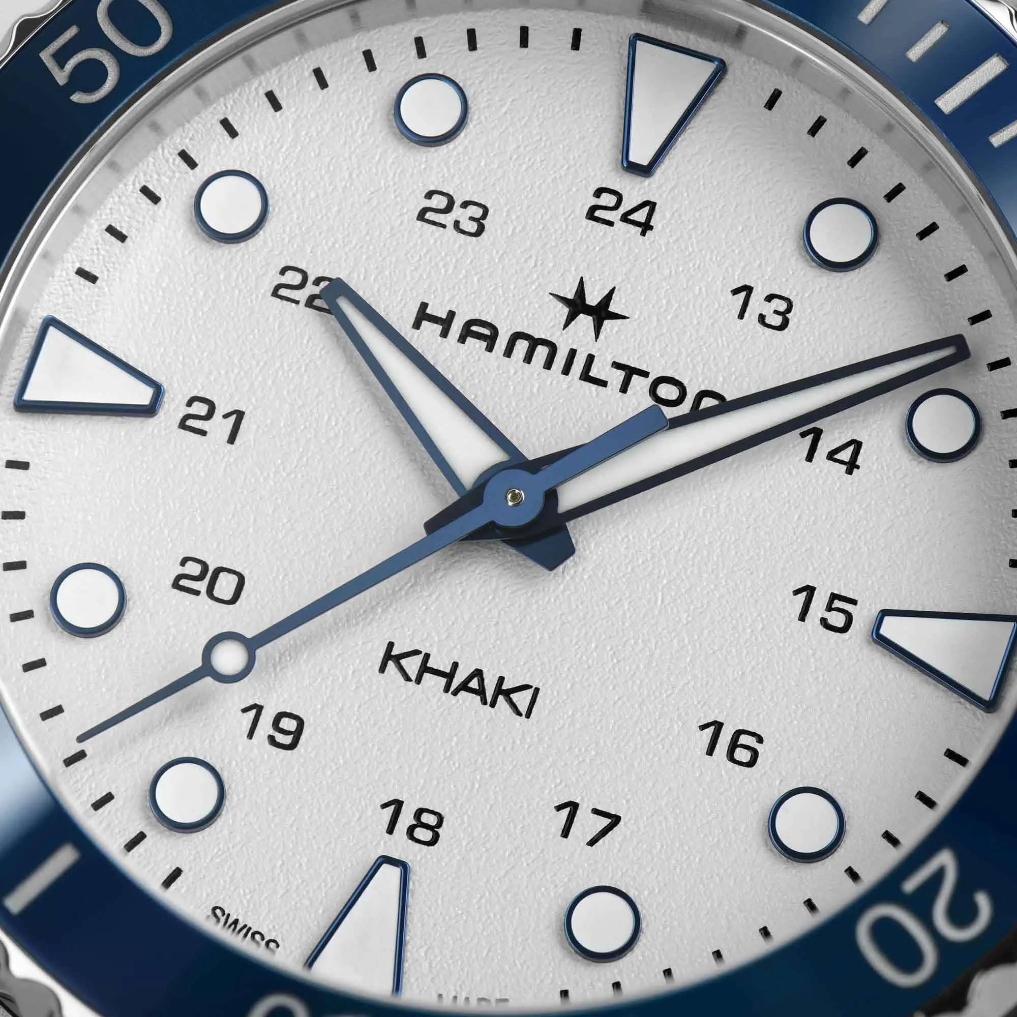 Наручные часы Hamilton Khaki Navy H82231150