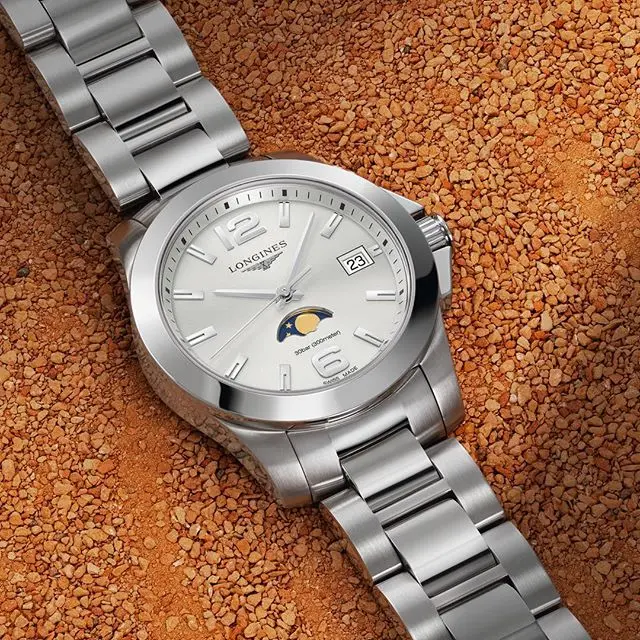 Наручные часы Longines Conquest L33814766