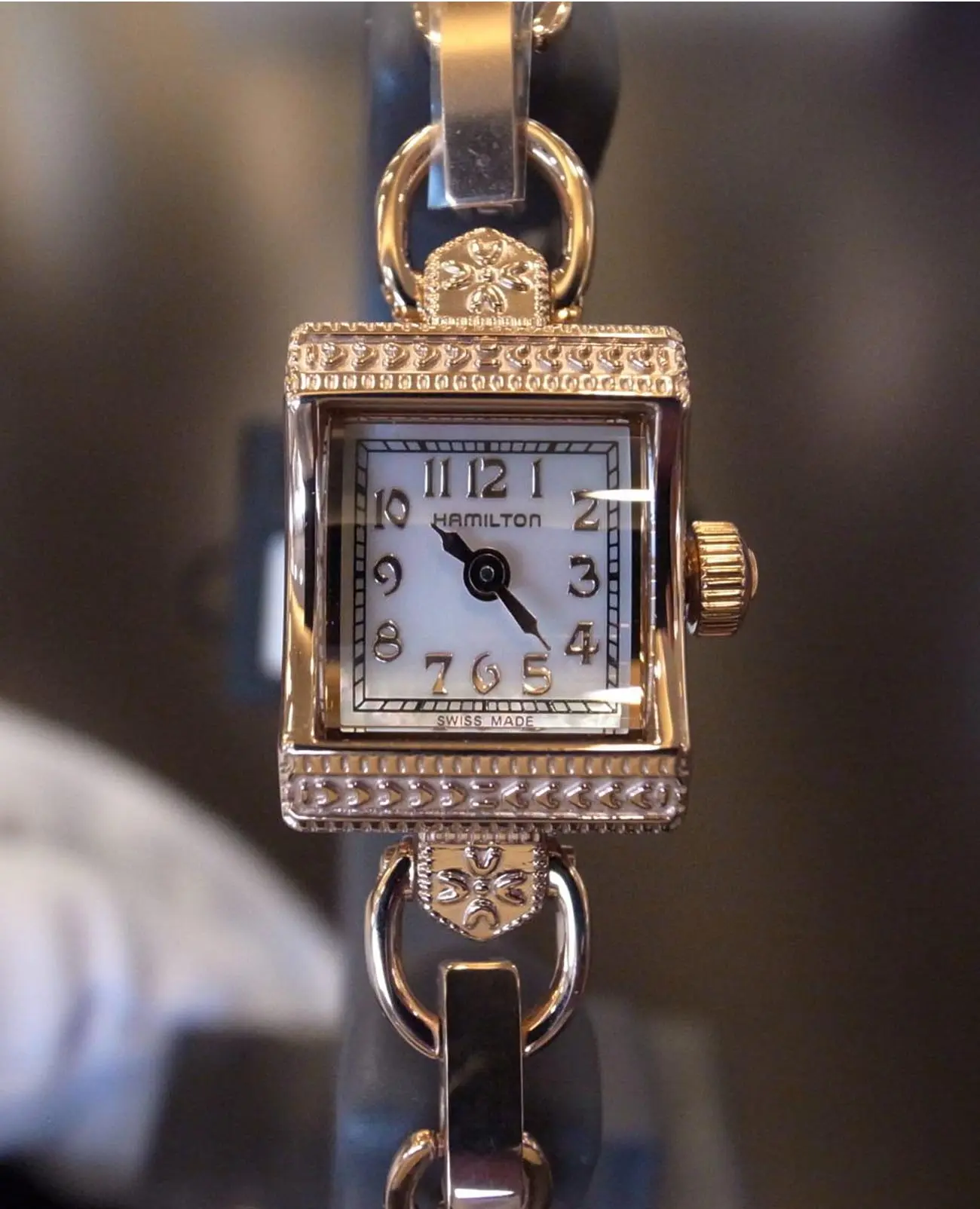 Наручные часы Hamilton American Classic H31241113