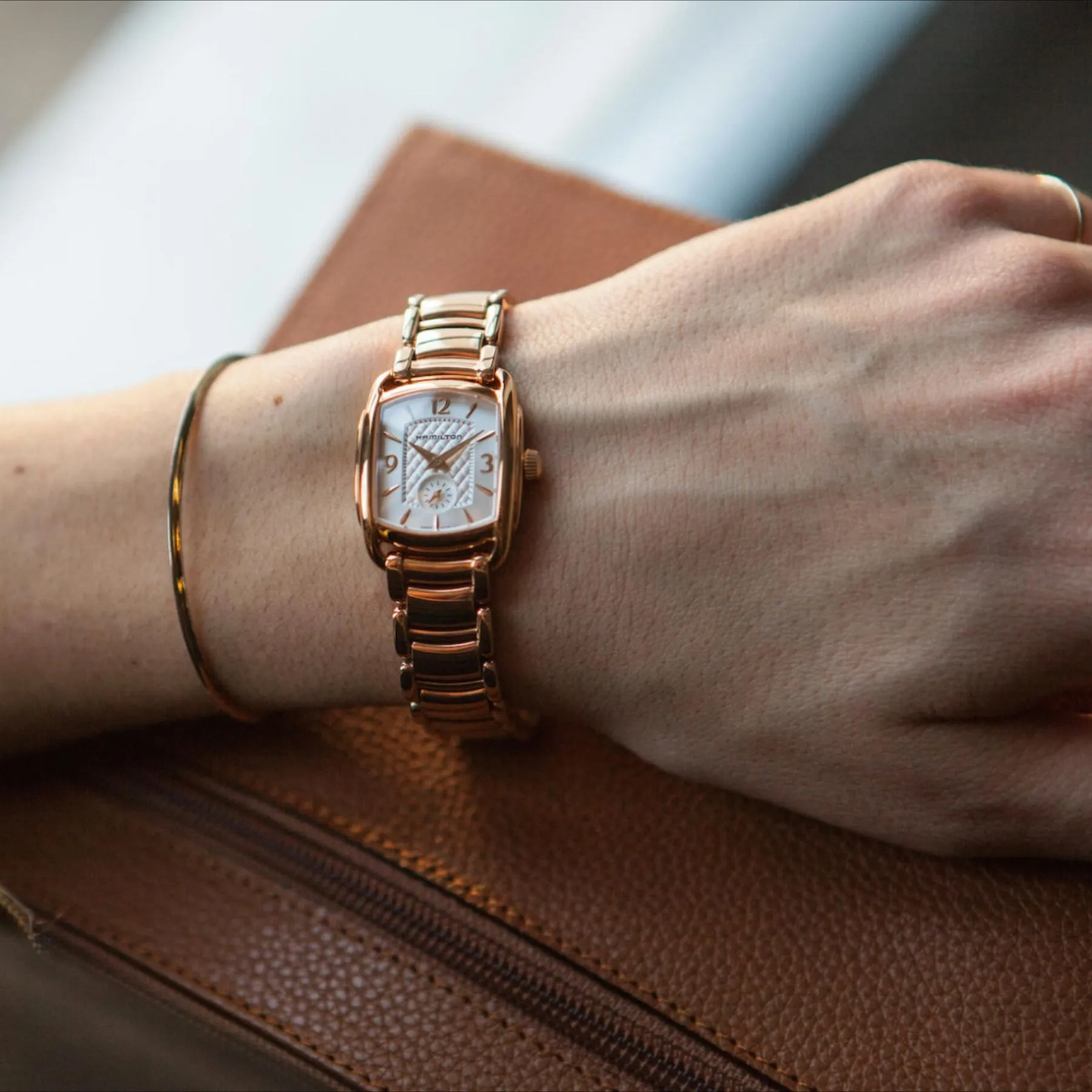 Наручные часы Hamilton American Classic H12341155