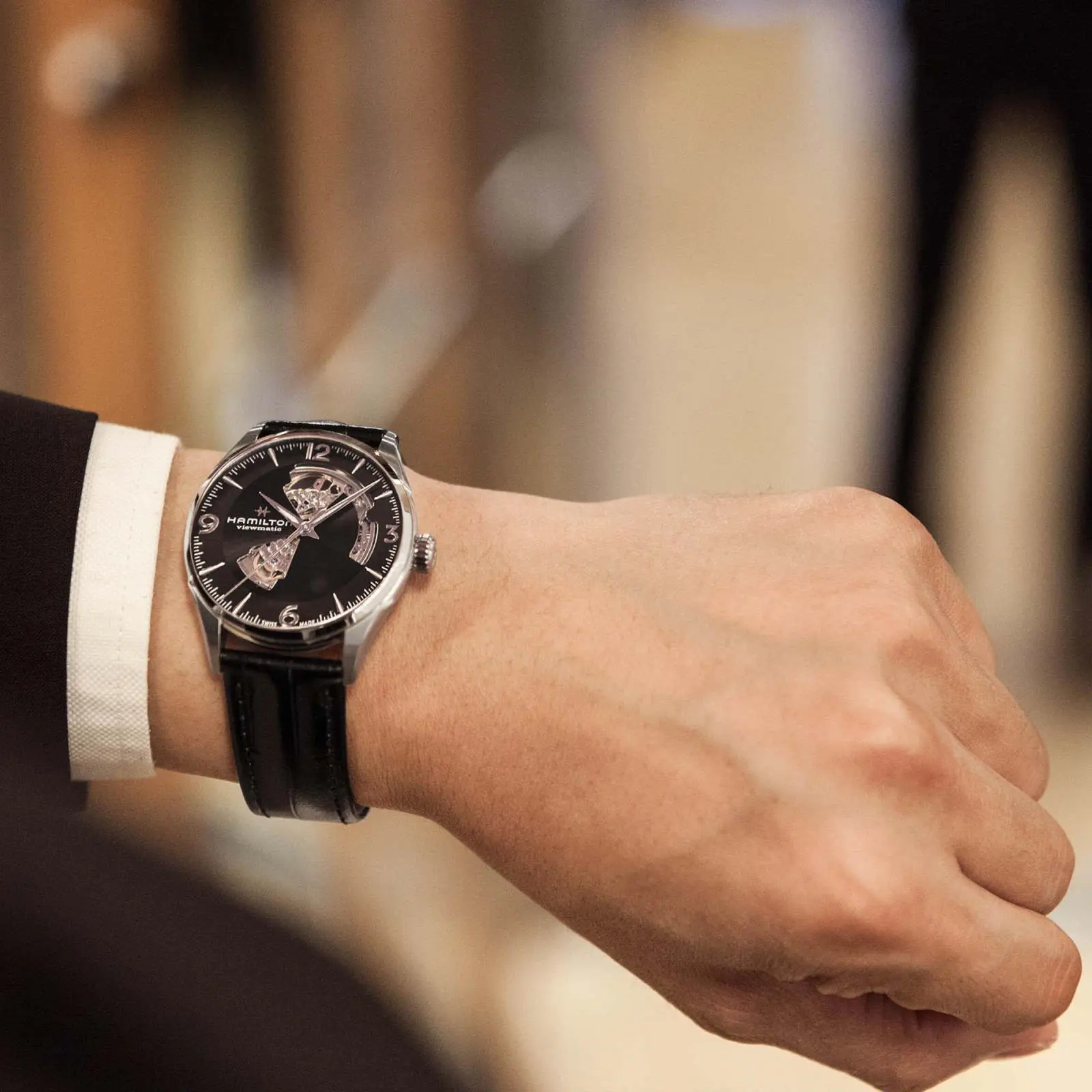 Наручные часы Hamilton Jazzmaster H32705731