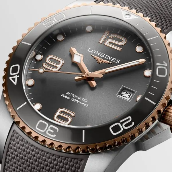 Наручные часы Longines HydroConquest L37813789