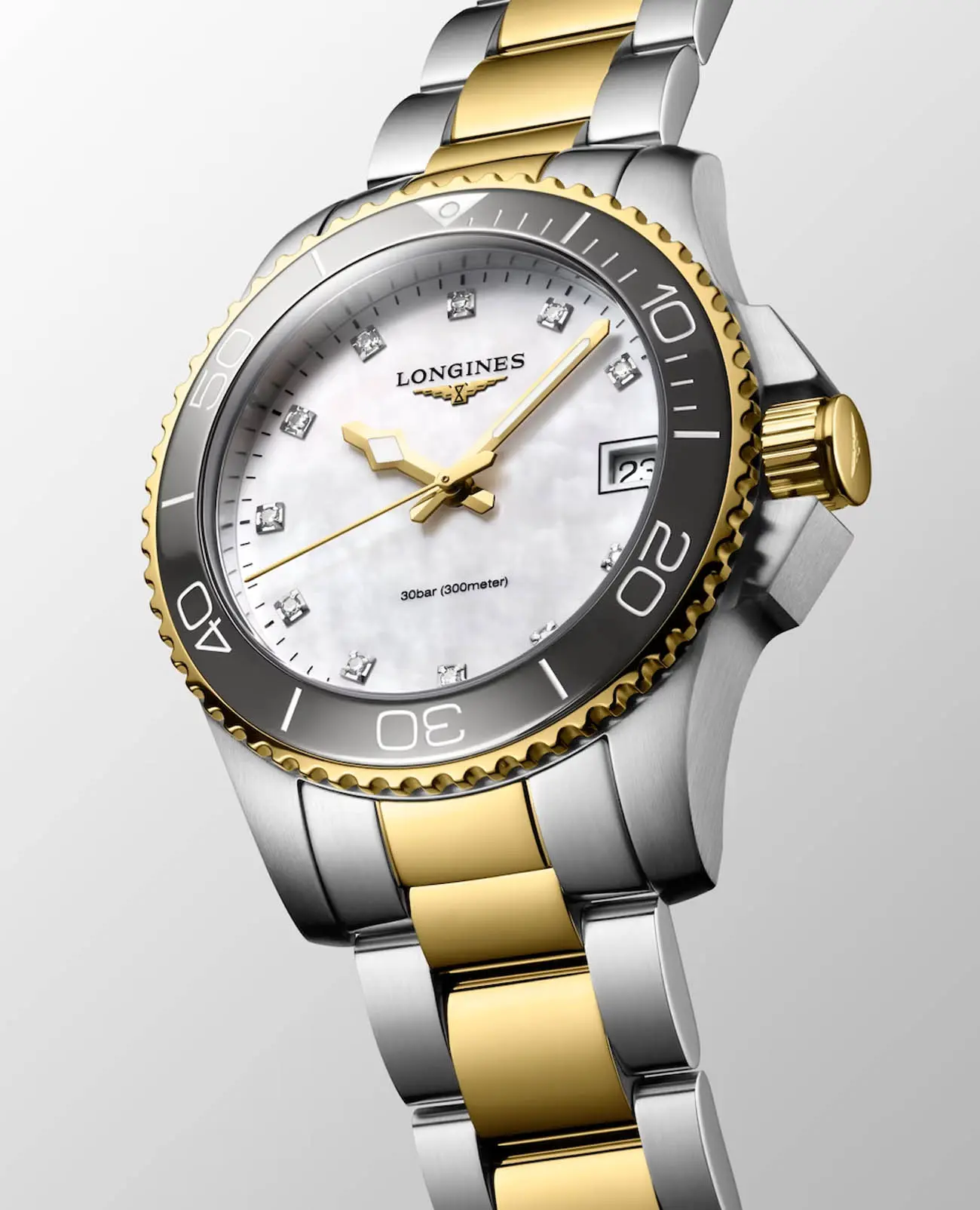 Наручные часы Longines HydroConquest L33703876