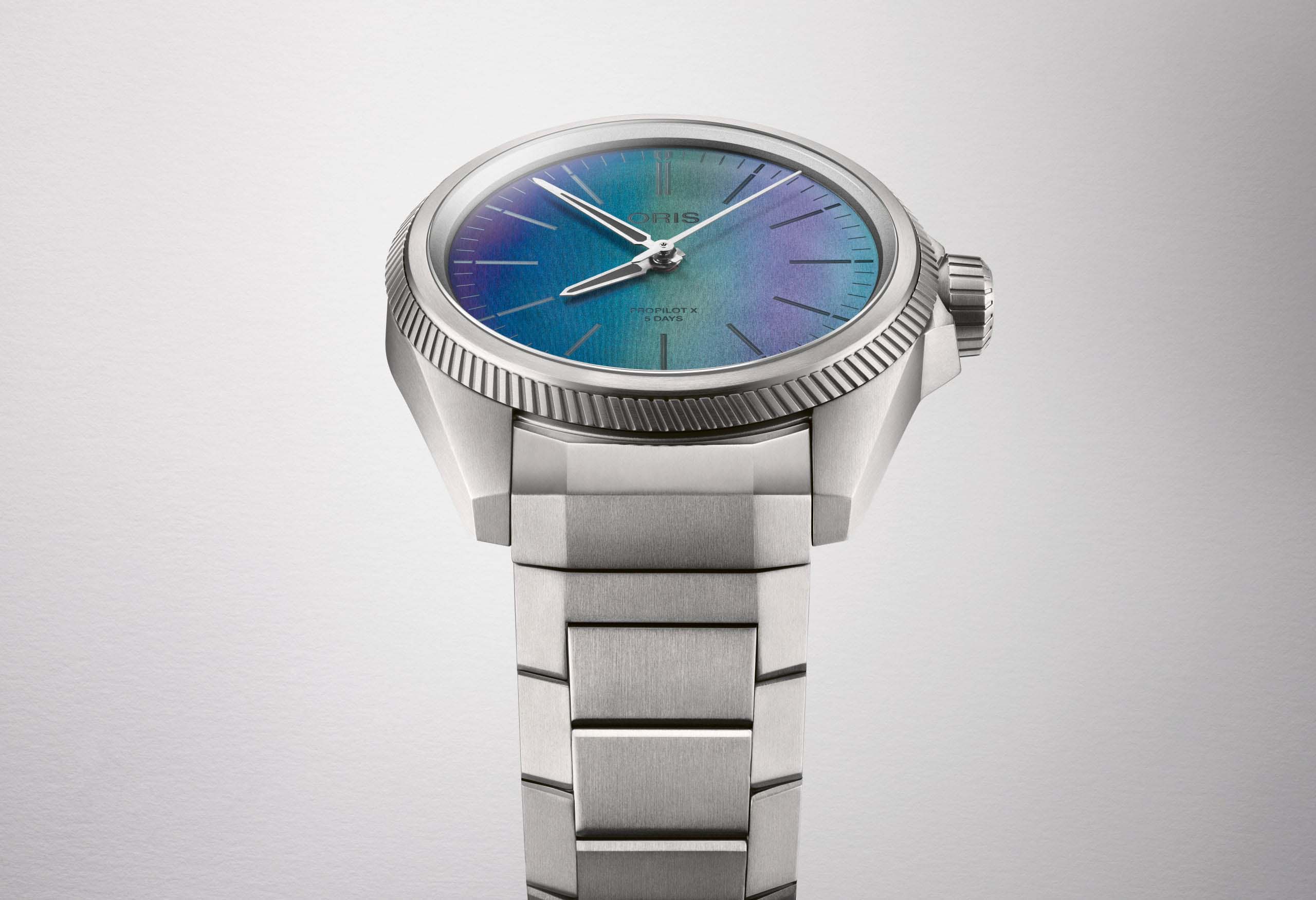 Наручные часы Oris Propilot X 40077787150