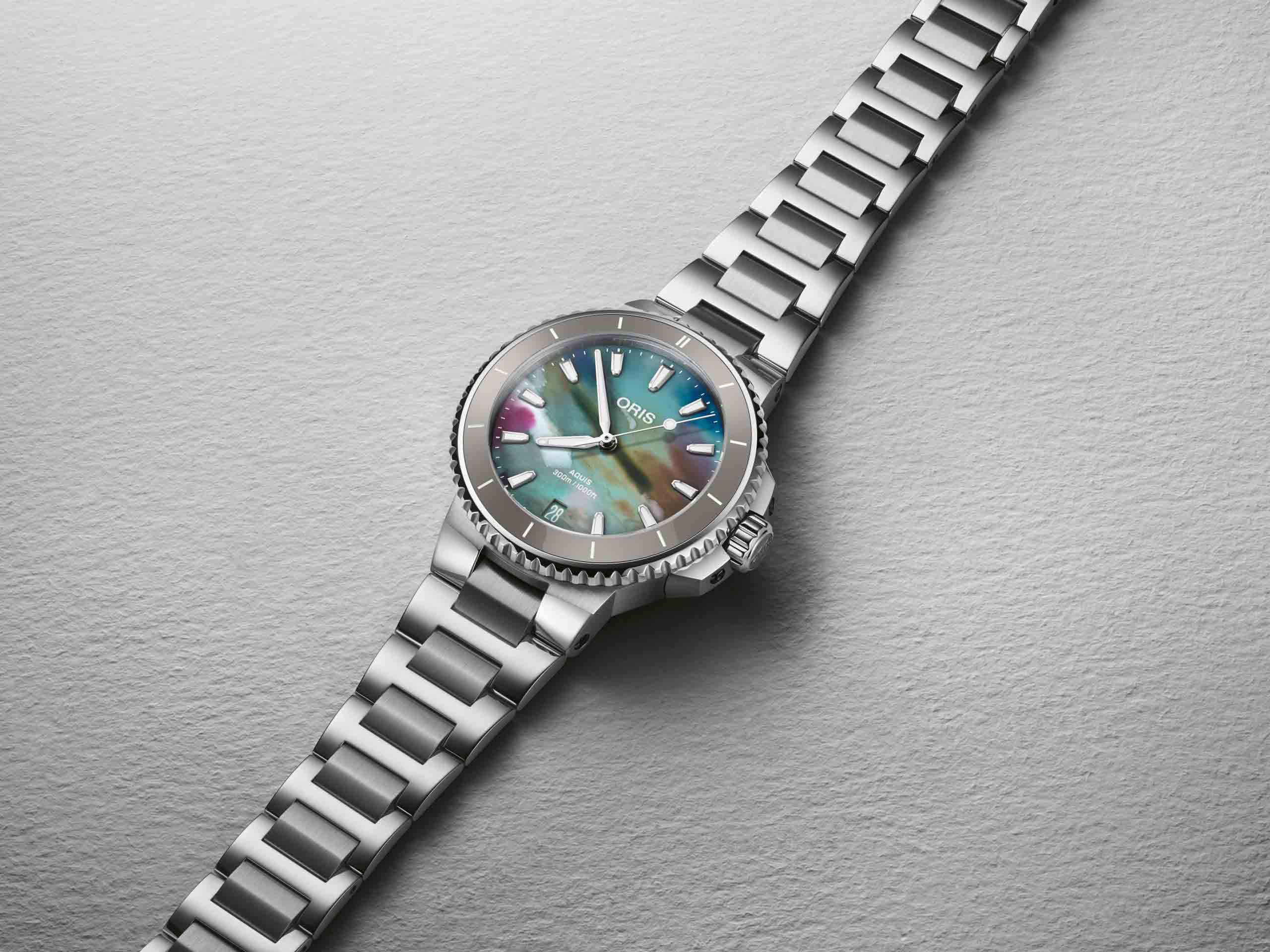 Наручные часы Oris Aquis 73377924150