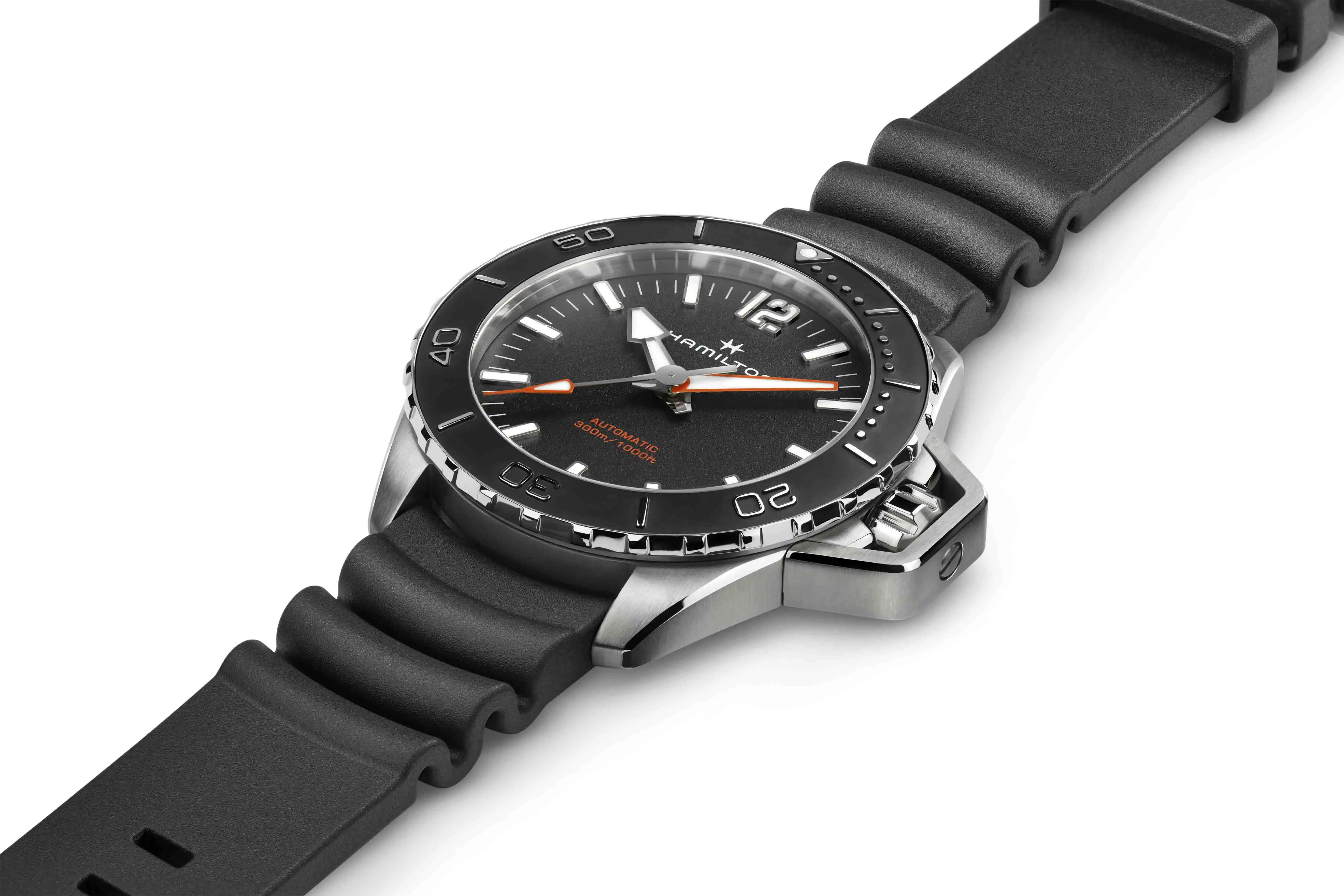 Наручные часы Hamilton Khaki Navy H77825330