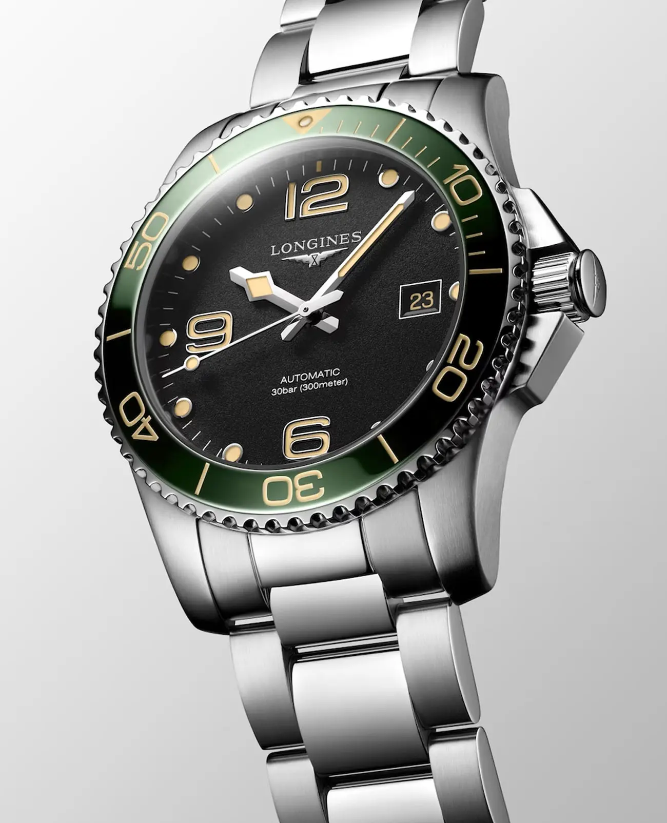 Наручные часы Longines HydroConquest L37814056