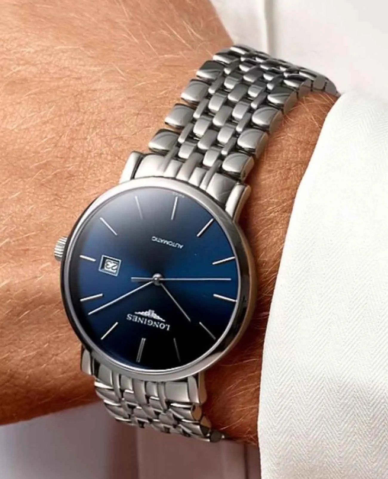 Наручные часы Longines Presence L47904926