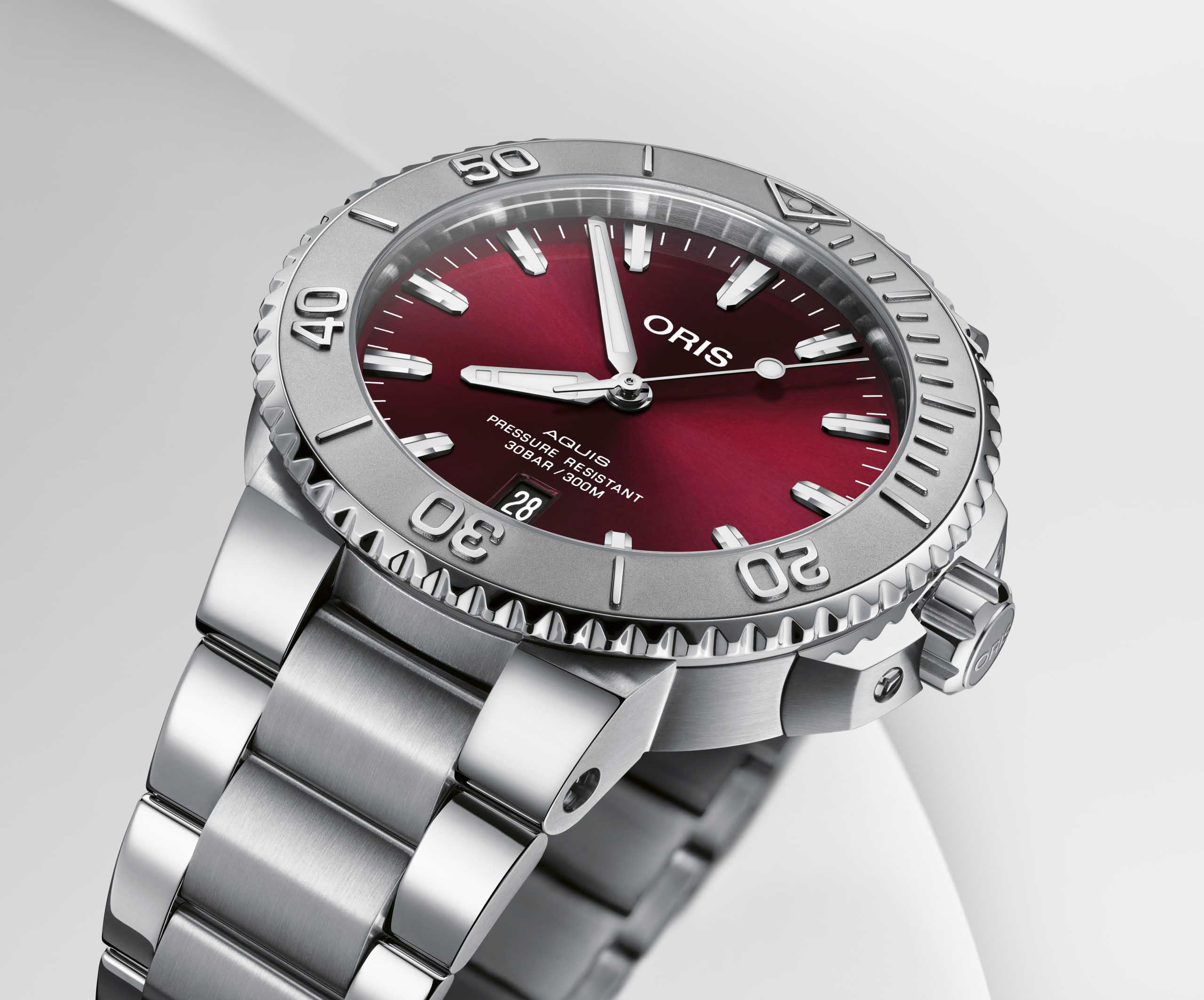 Наручные часы Oris Aquis 73377664158