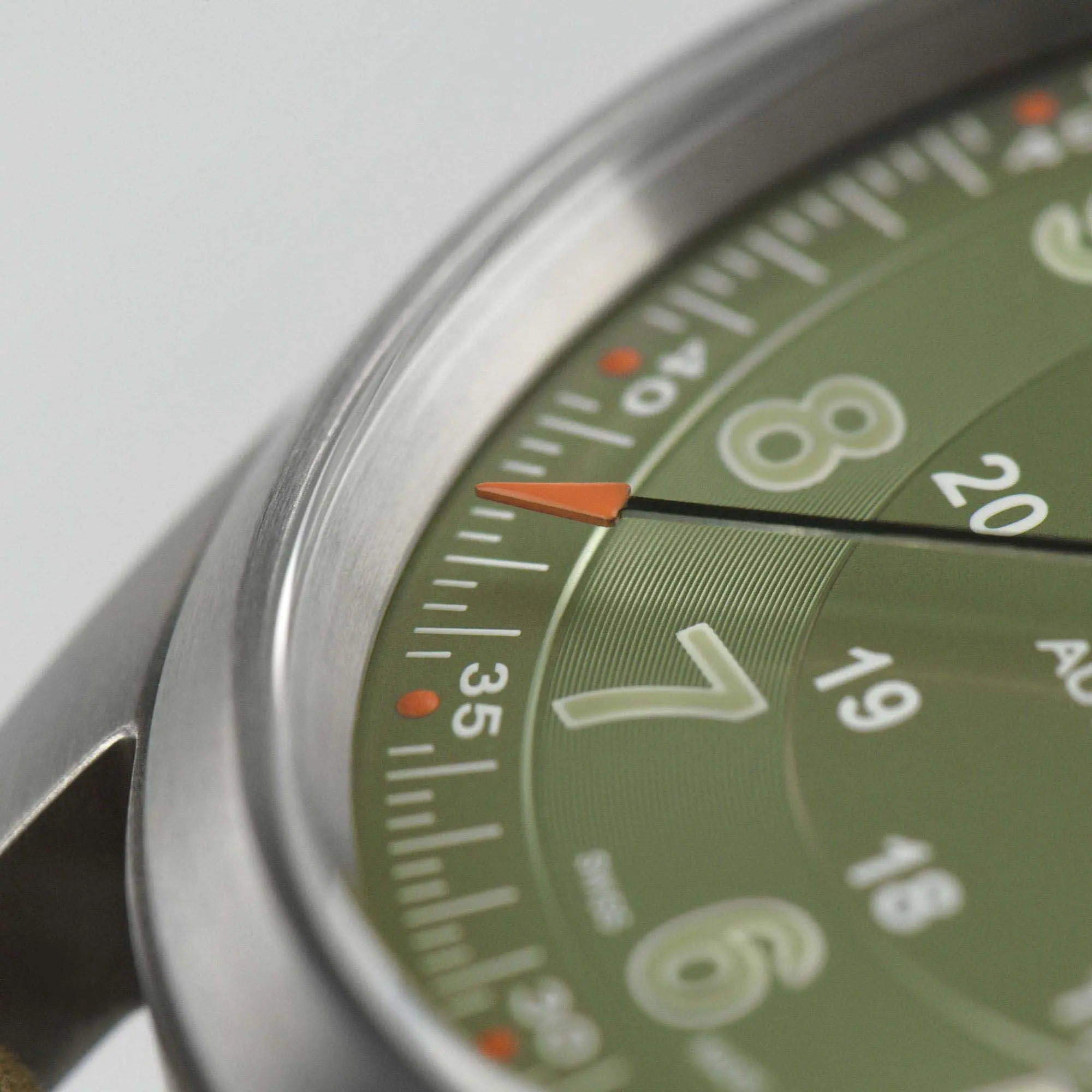 Наручные часы Hamilton Khaki Field H70205860