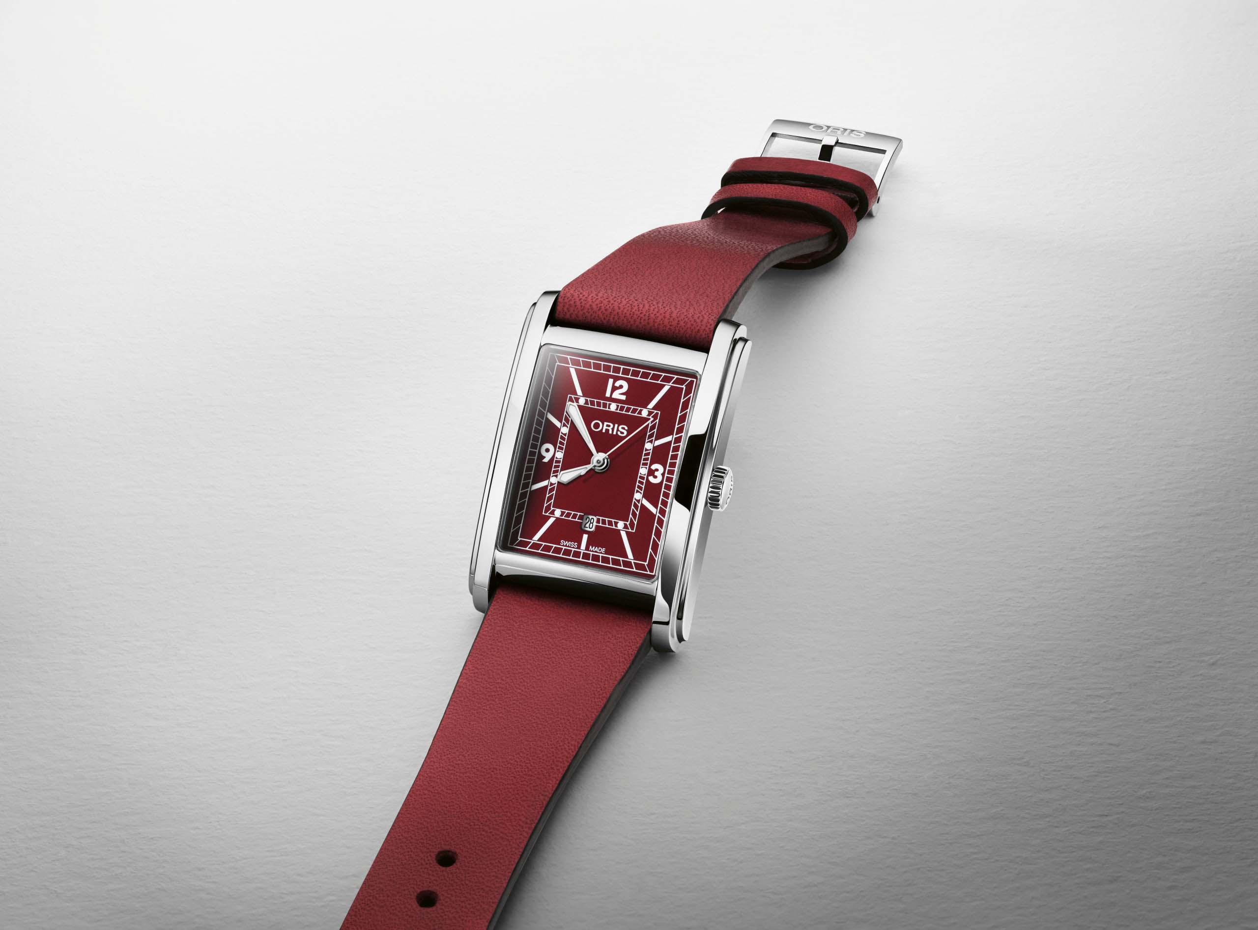 Наручные часы Oris Rectangular 56177834068