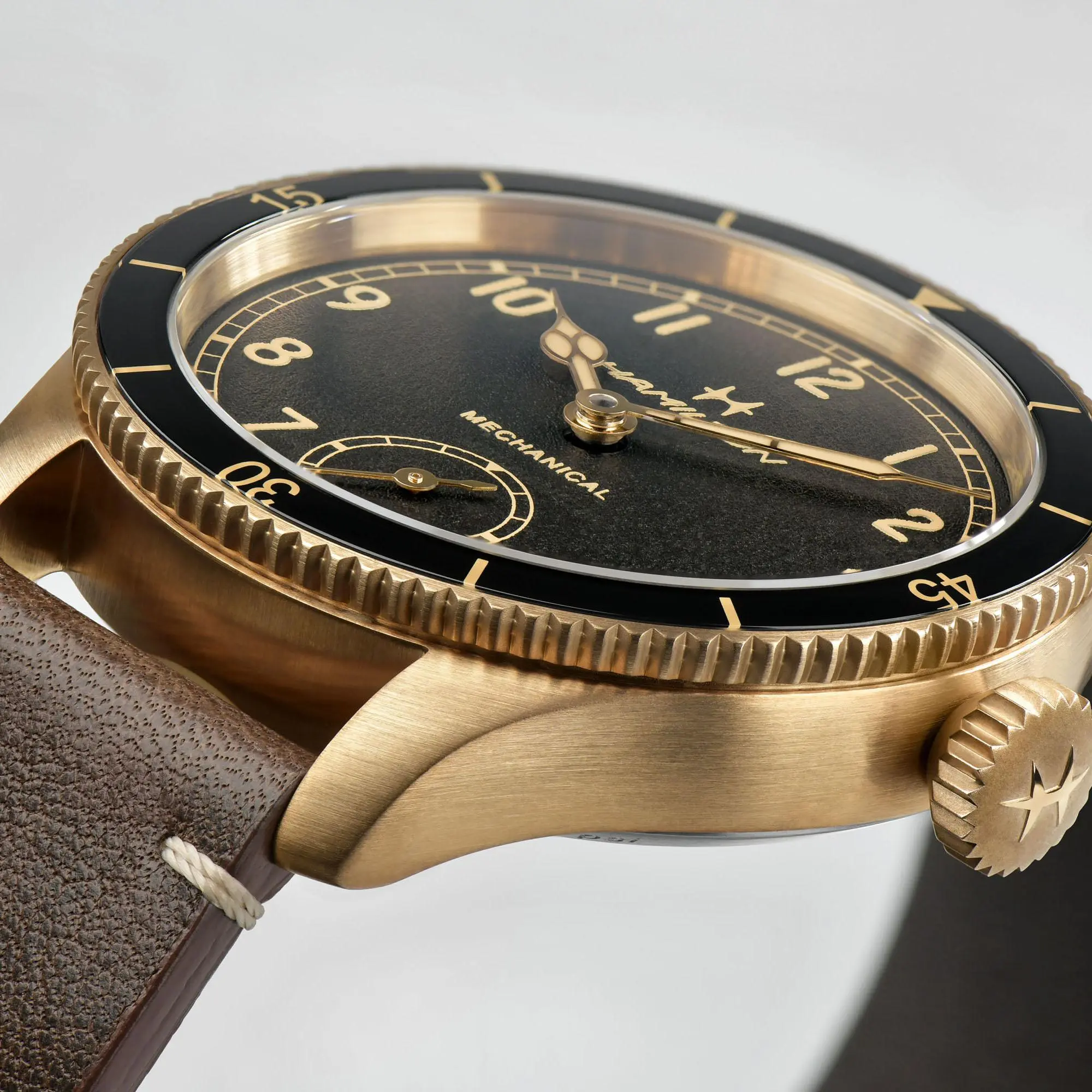 Наручные часы Hamilton Khaki Aviation H76709530