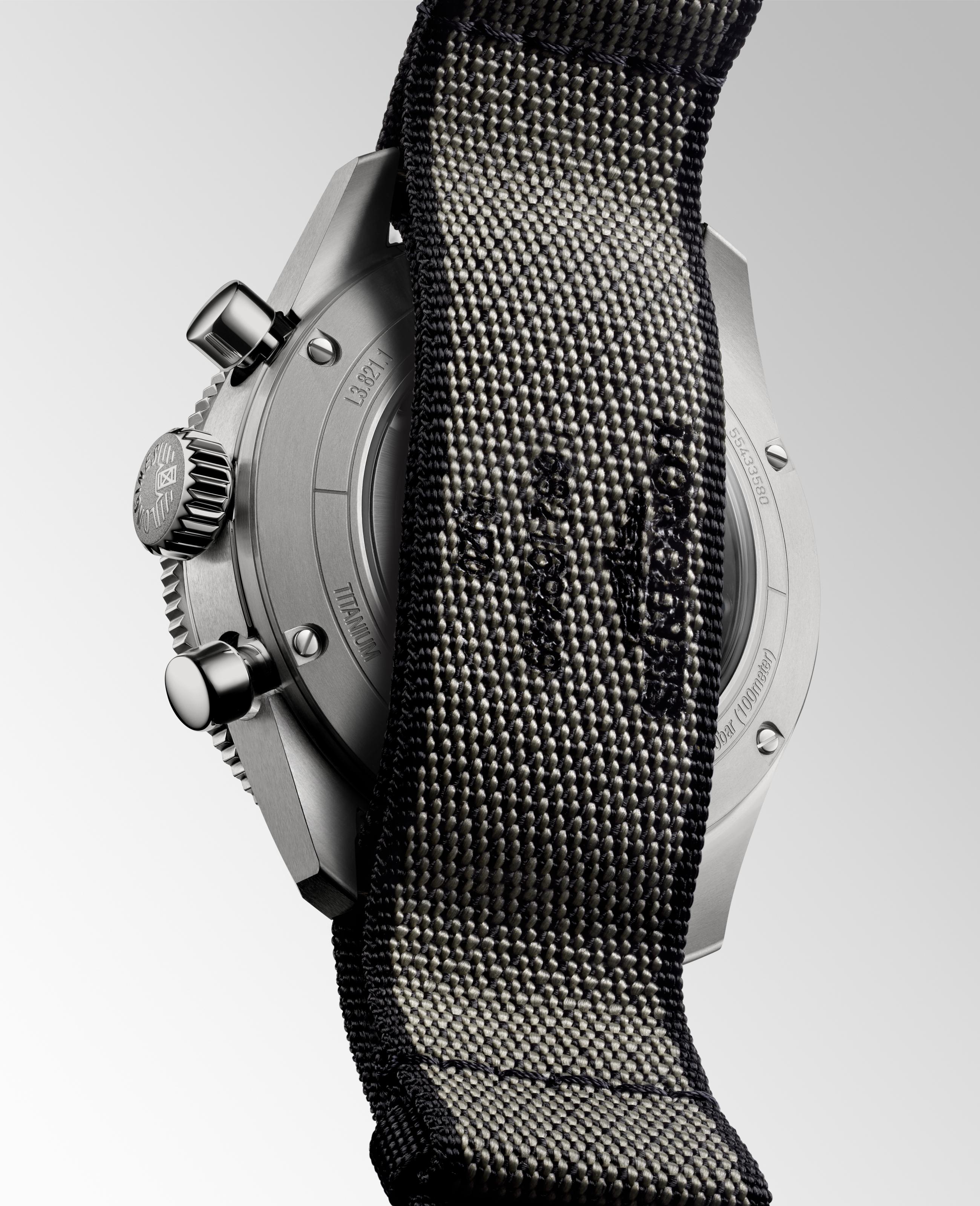 Наручные часы Longines Spirit L38211532