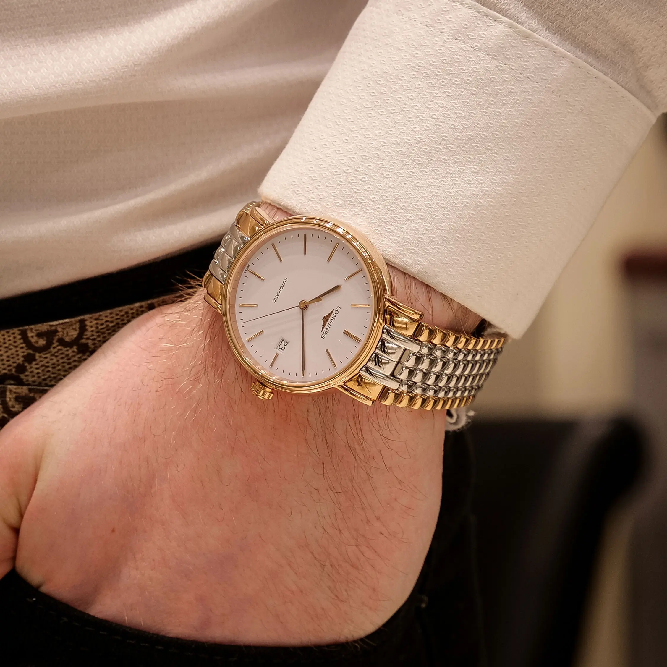 Наручные часы Longines Presence L49221127