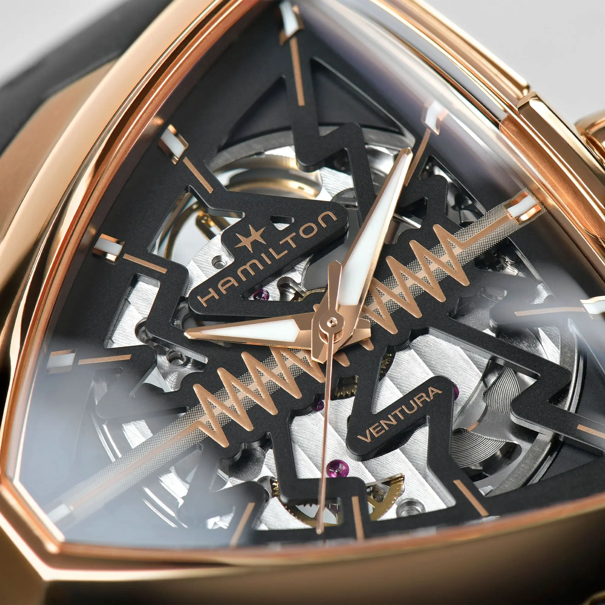 Наручные часы Hamilton Ventura H24525331