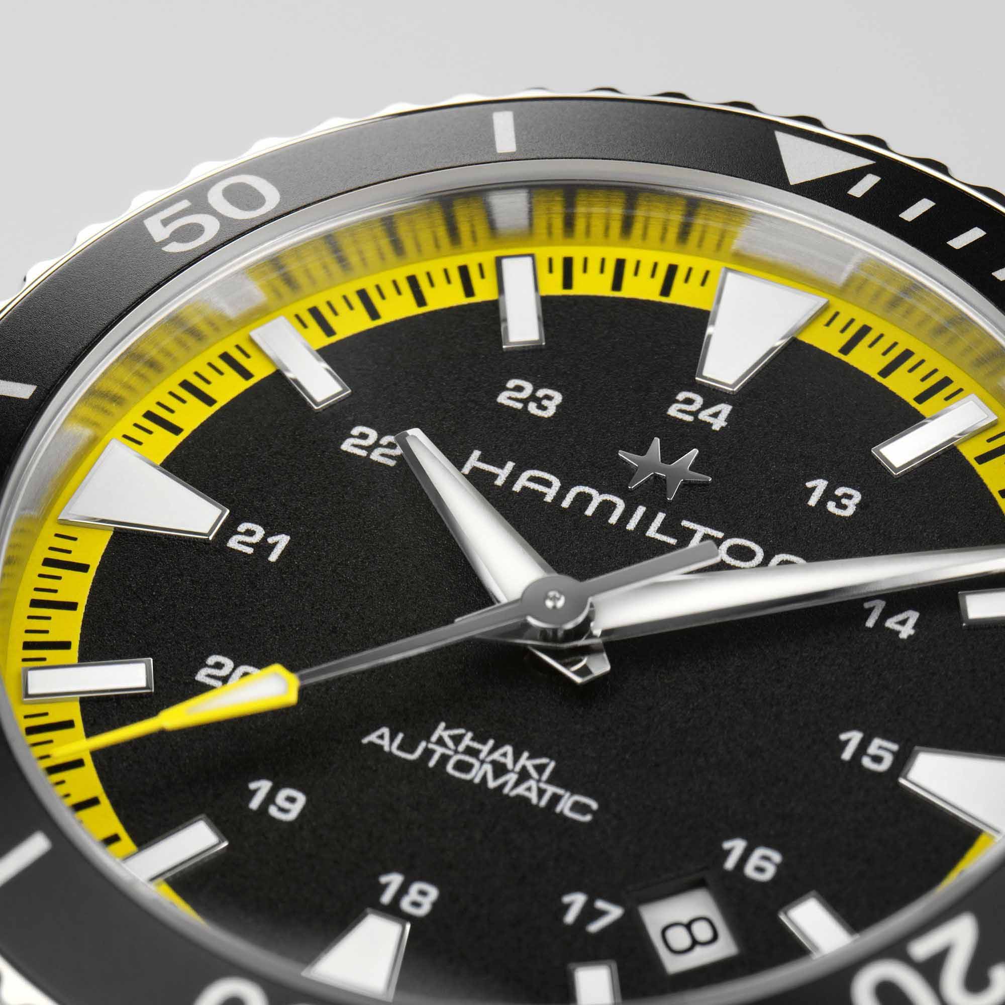 Наручные часы Hamilton Khaki Navy H82395332