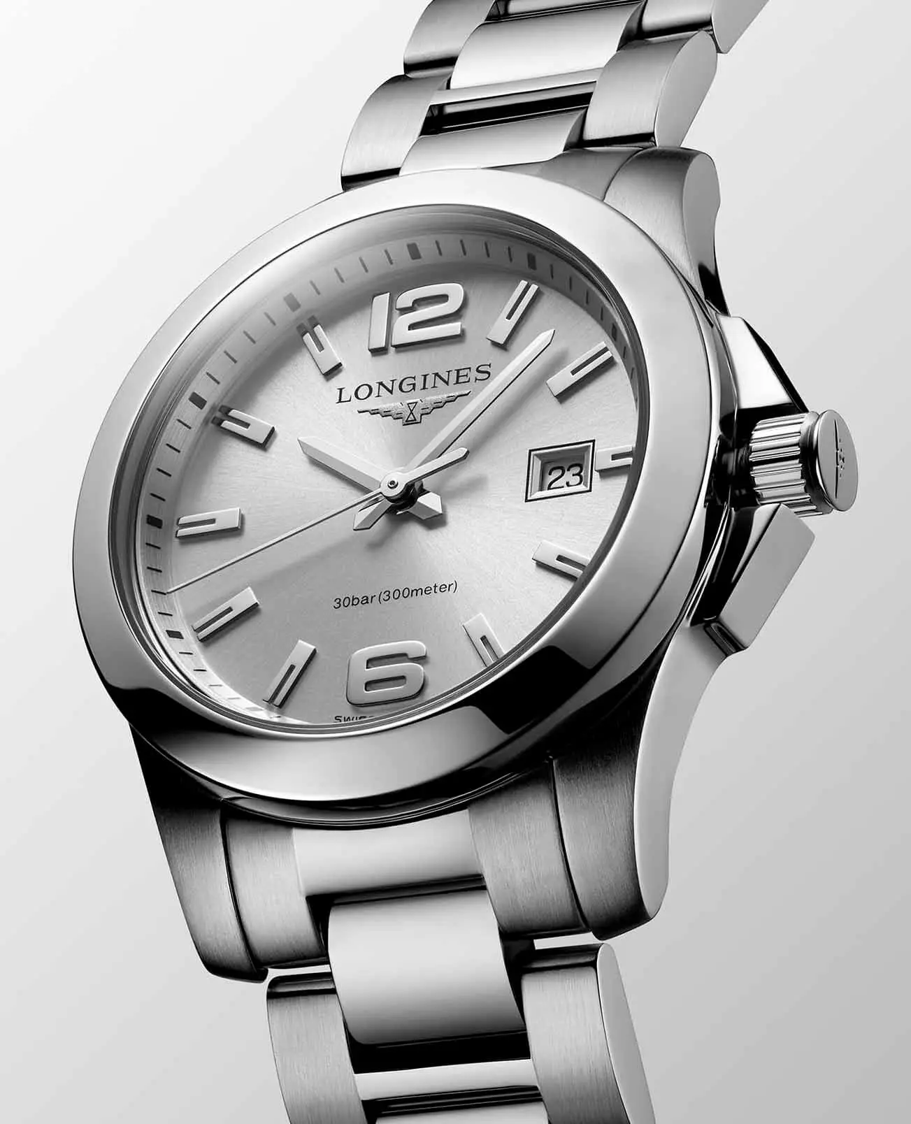 Наручные часы Longines Conquest L33764766